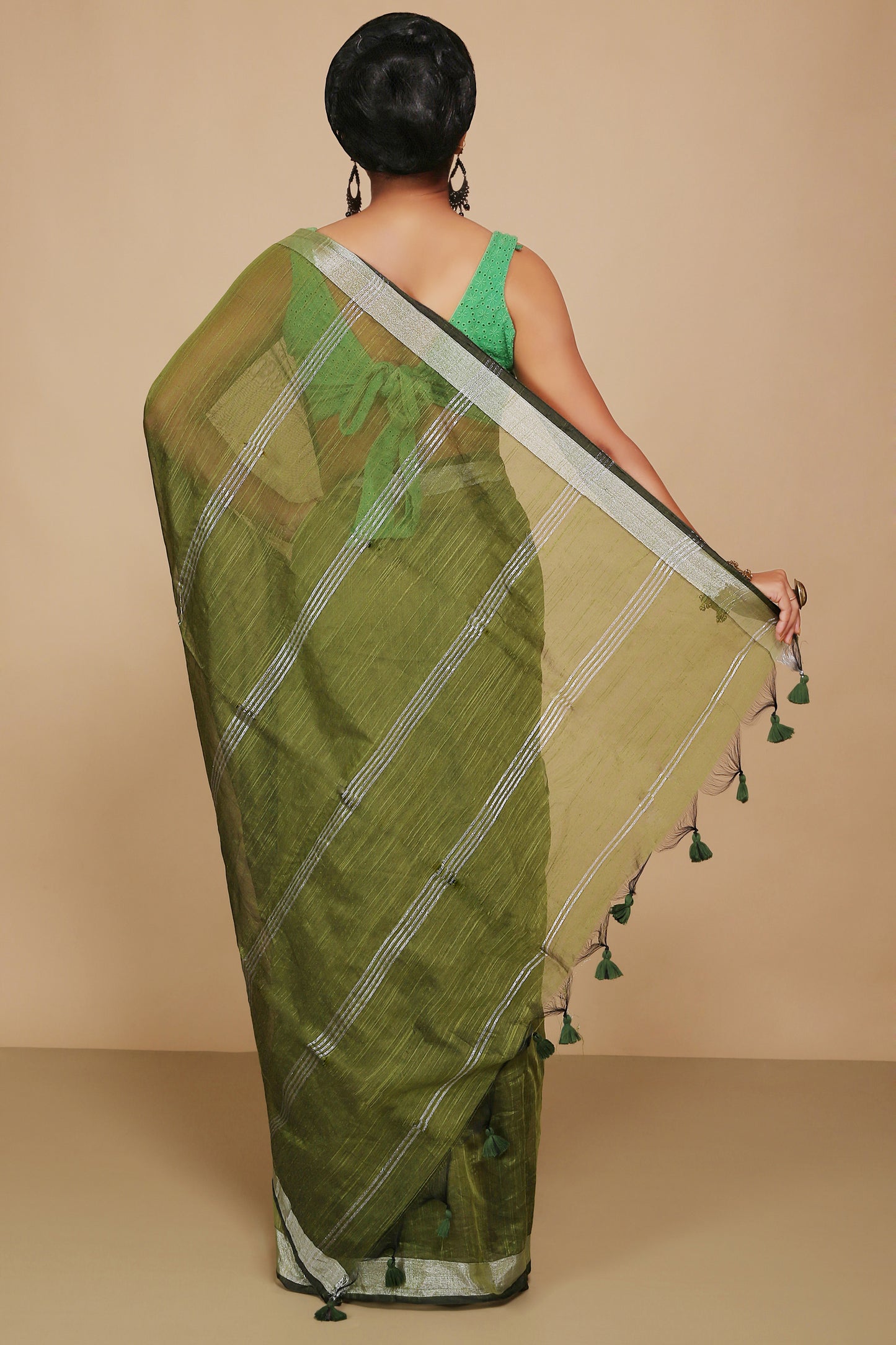 Traditional Indian Weaving Anchal Jari Cotton Check Saree With Blouse Piece (Pesta)