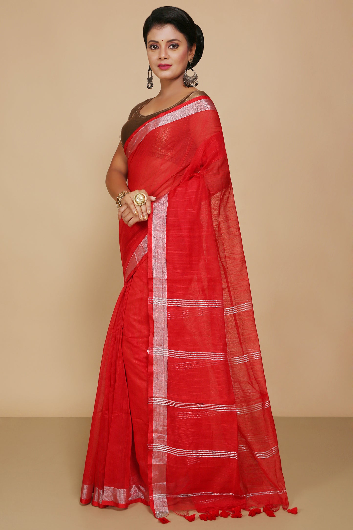 Traditional Indian Weaving Anchal Jari Cotton Check Saree With Blouse Piece (Red)