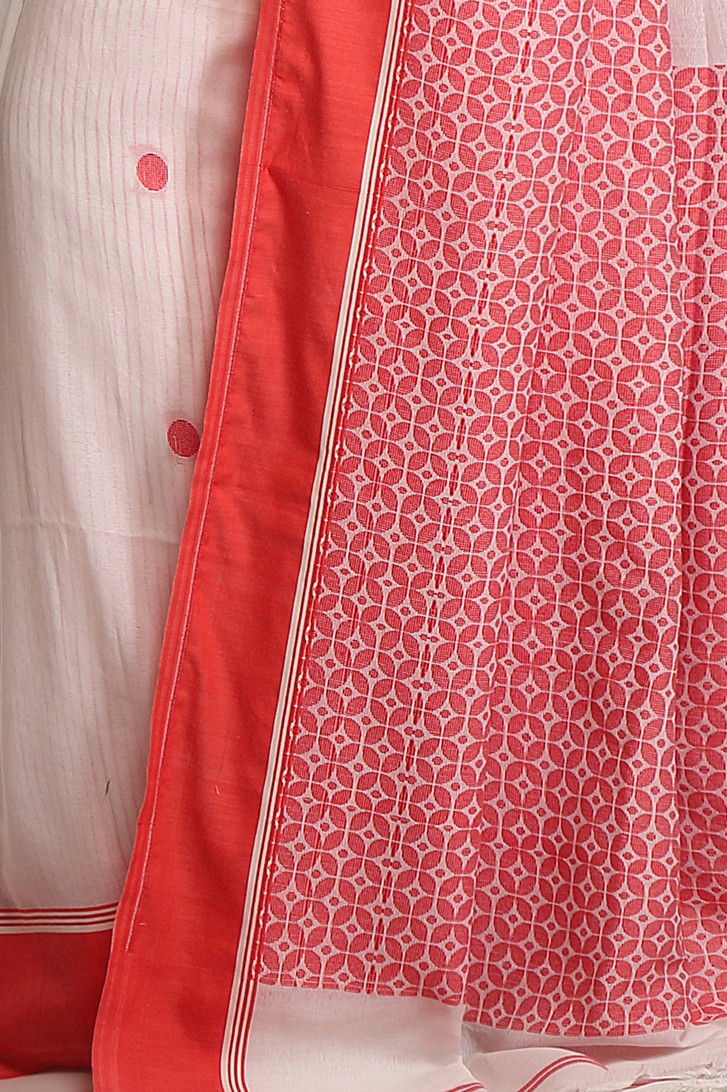 Cotton Silk Aam Brocade Softs Sarees. (White & Red)