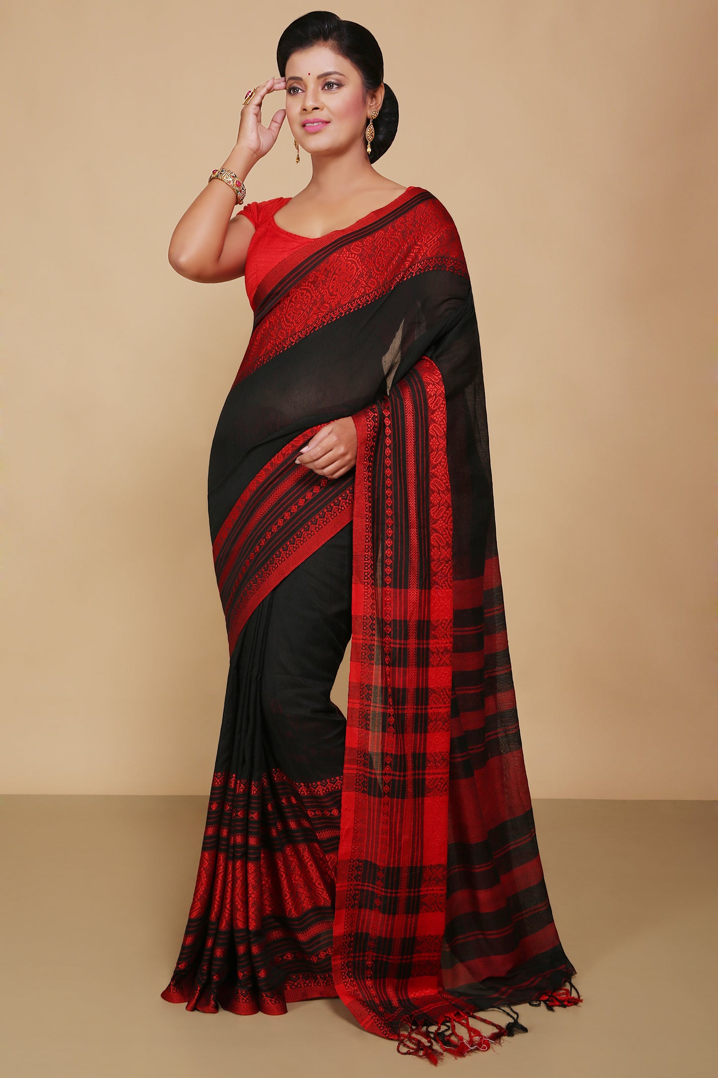 mahapar cotton saree  (Black)