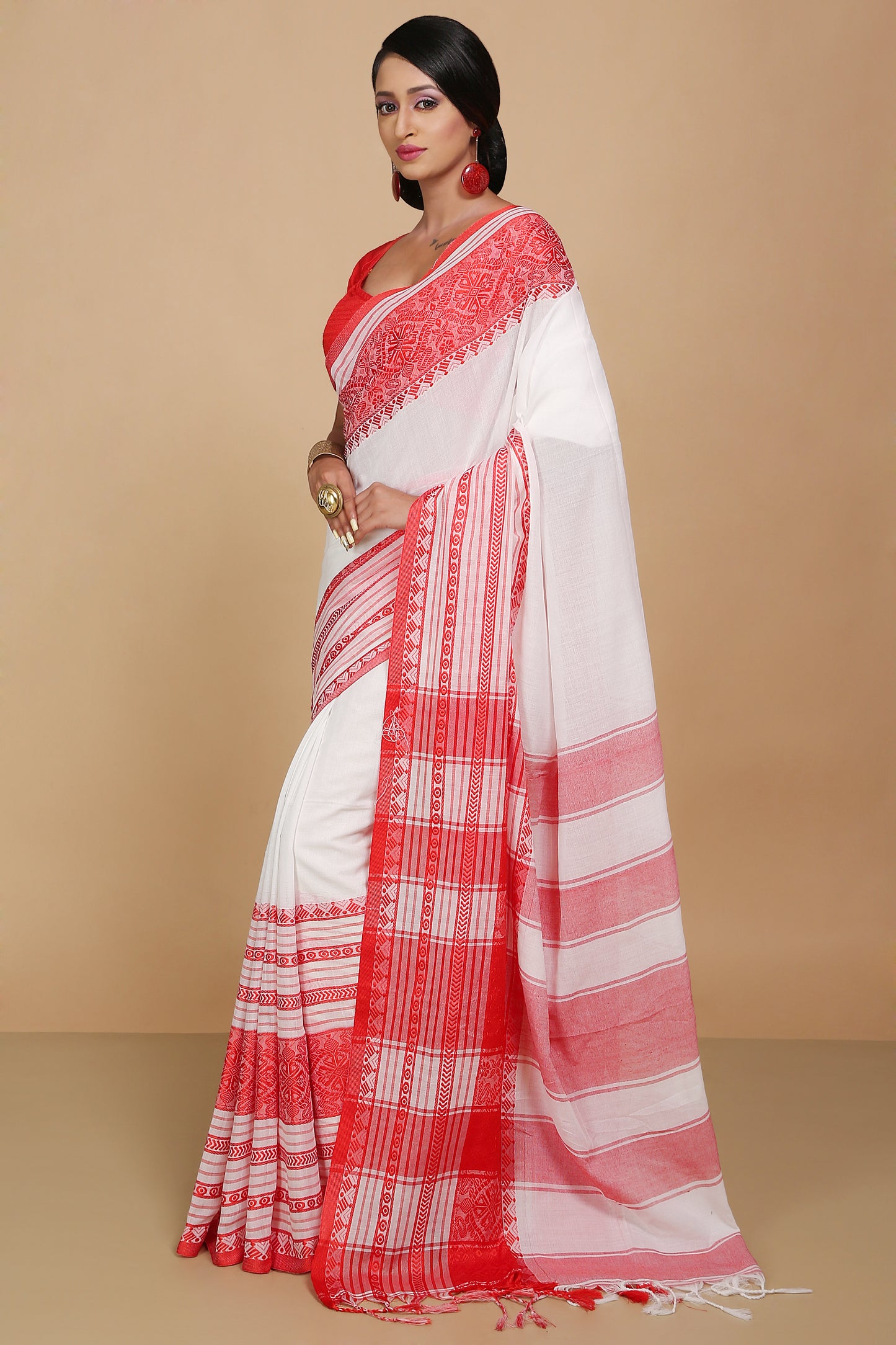 mahapar cotton saree  (White)