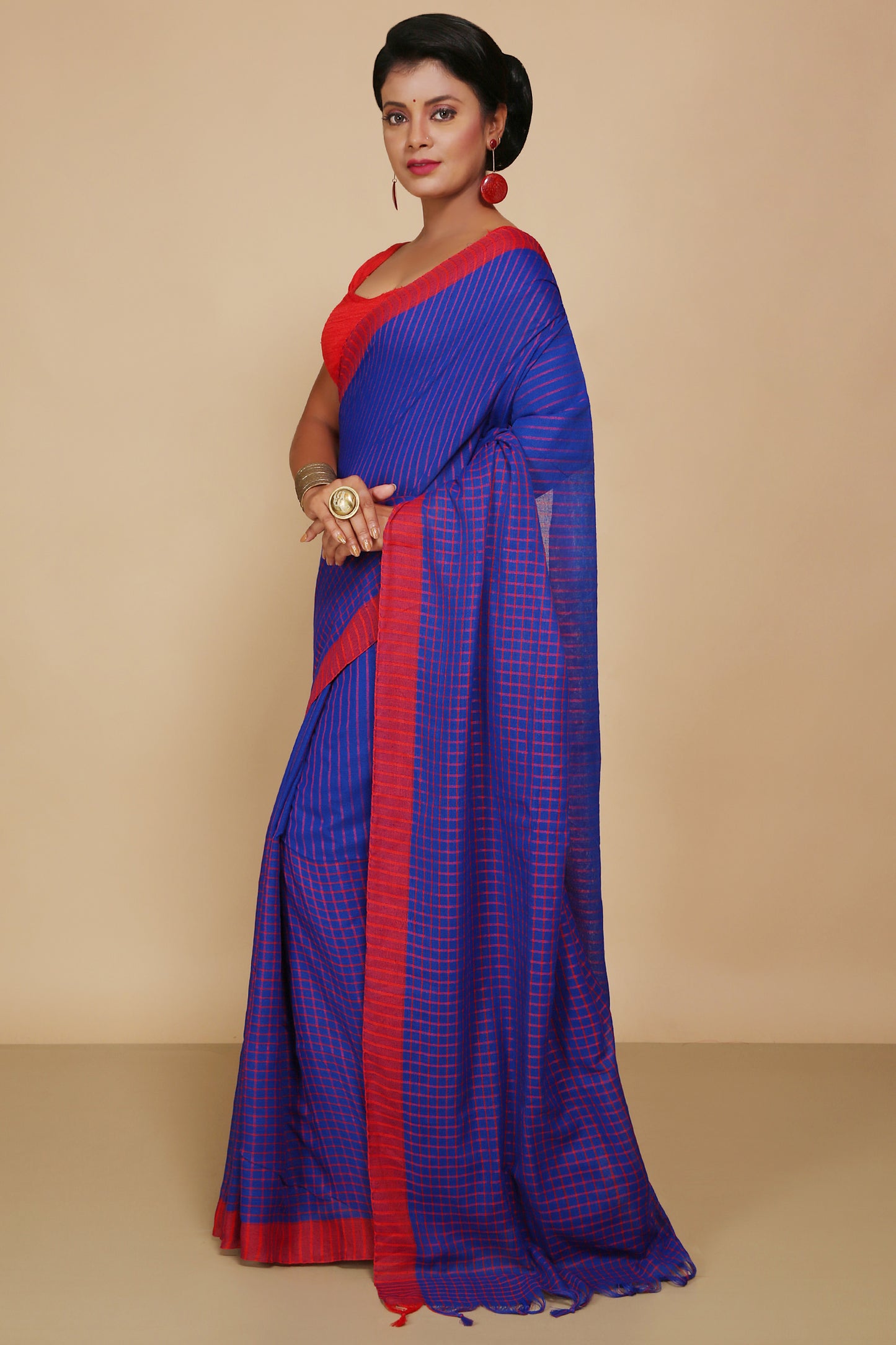 Traditional Cotton Check Saree With Blouse Piece (Blue)