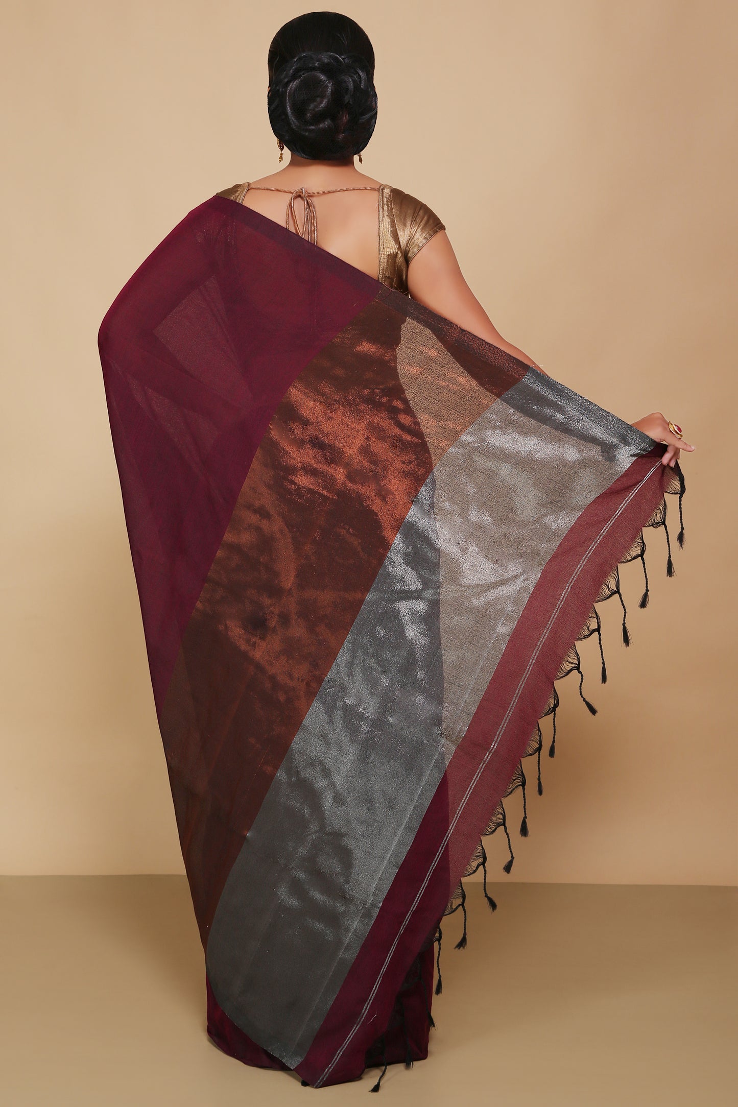 Cotton Body Anchal Tissue Saree (Maroon)