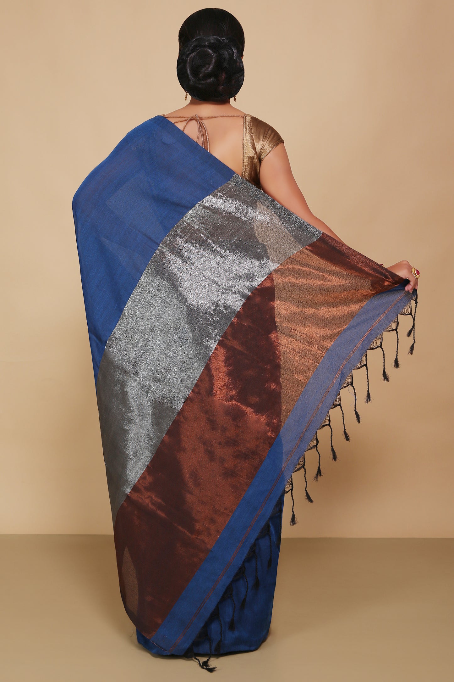 Cotton Body Anchal Tissue Saree (Turquise)