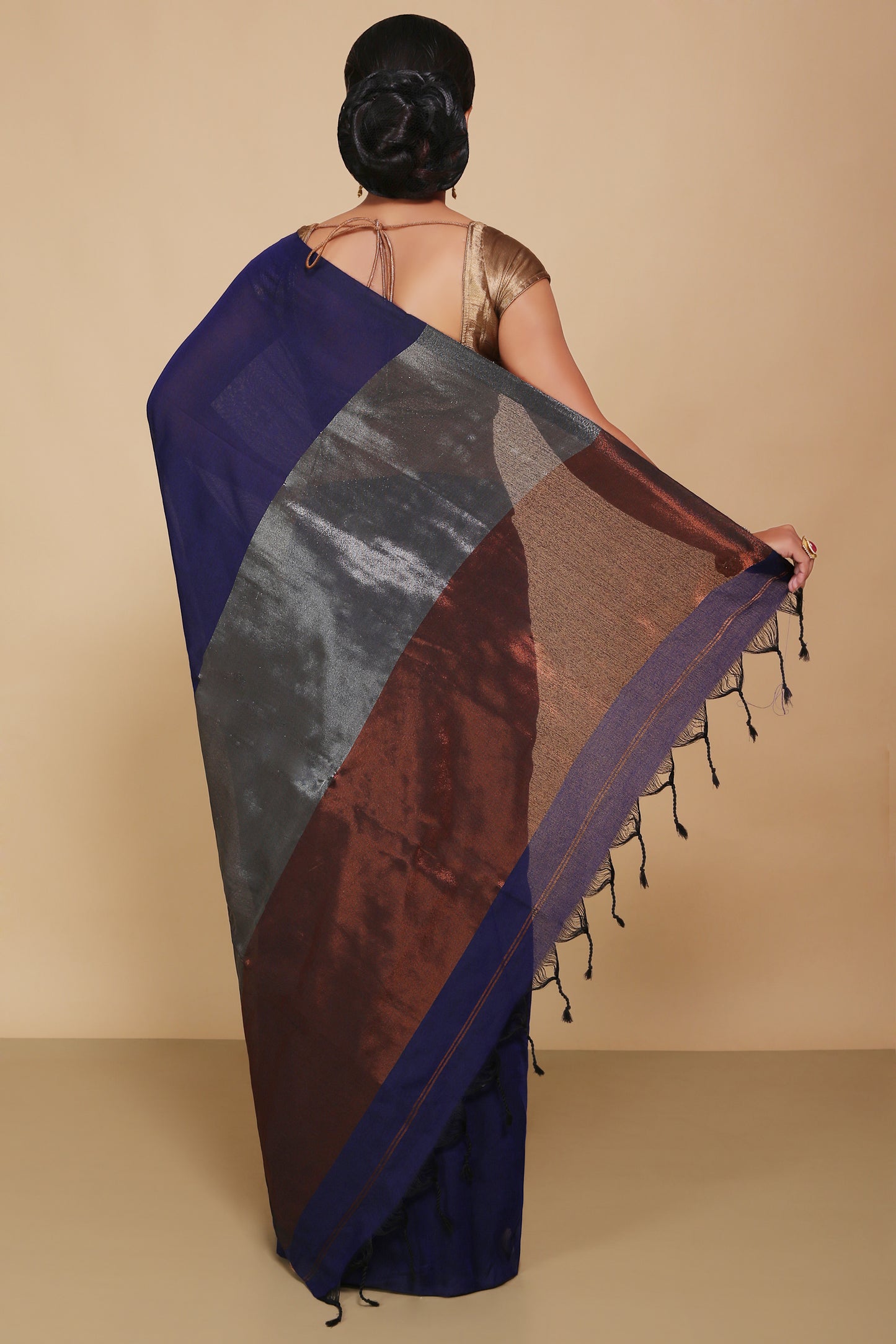 Cotton Body Anchal Tissue Saree (Blue)