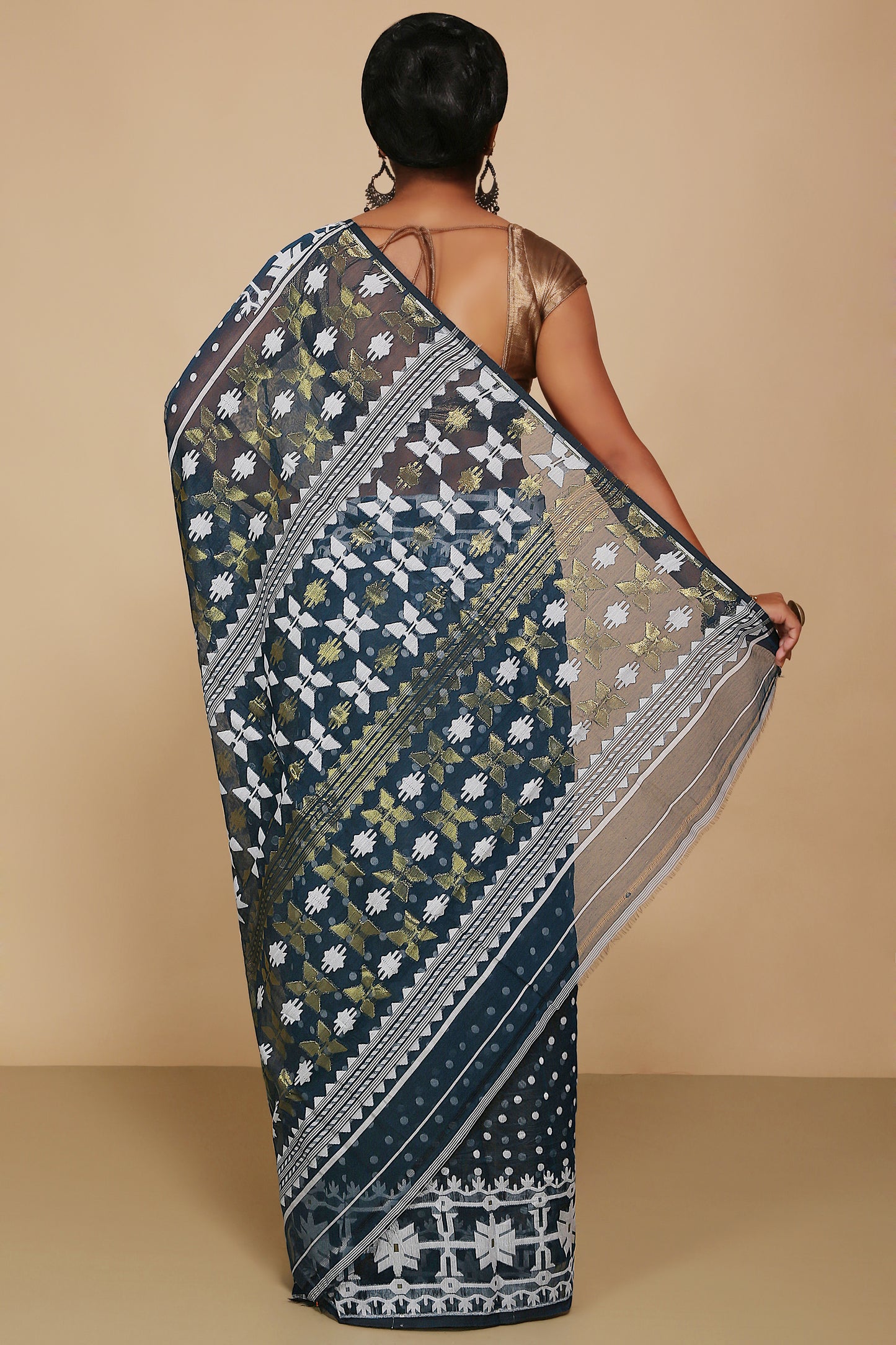 Cotton Silk Dhakai Soft Vojadi Jamdani Saree Without Blouse Piece (Deep Grey)