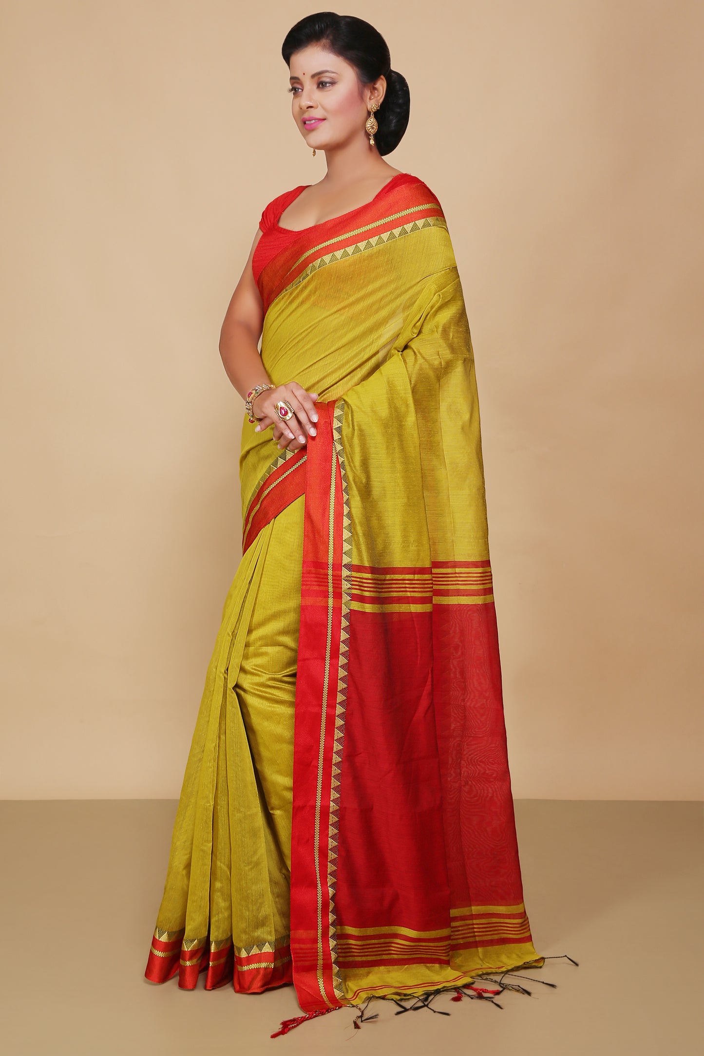 Terchi border handloom saree (Yellow)