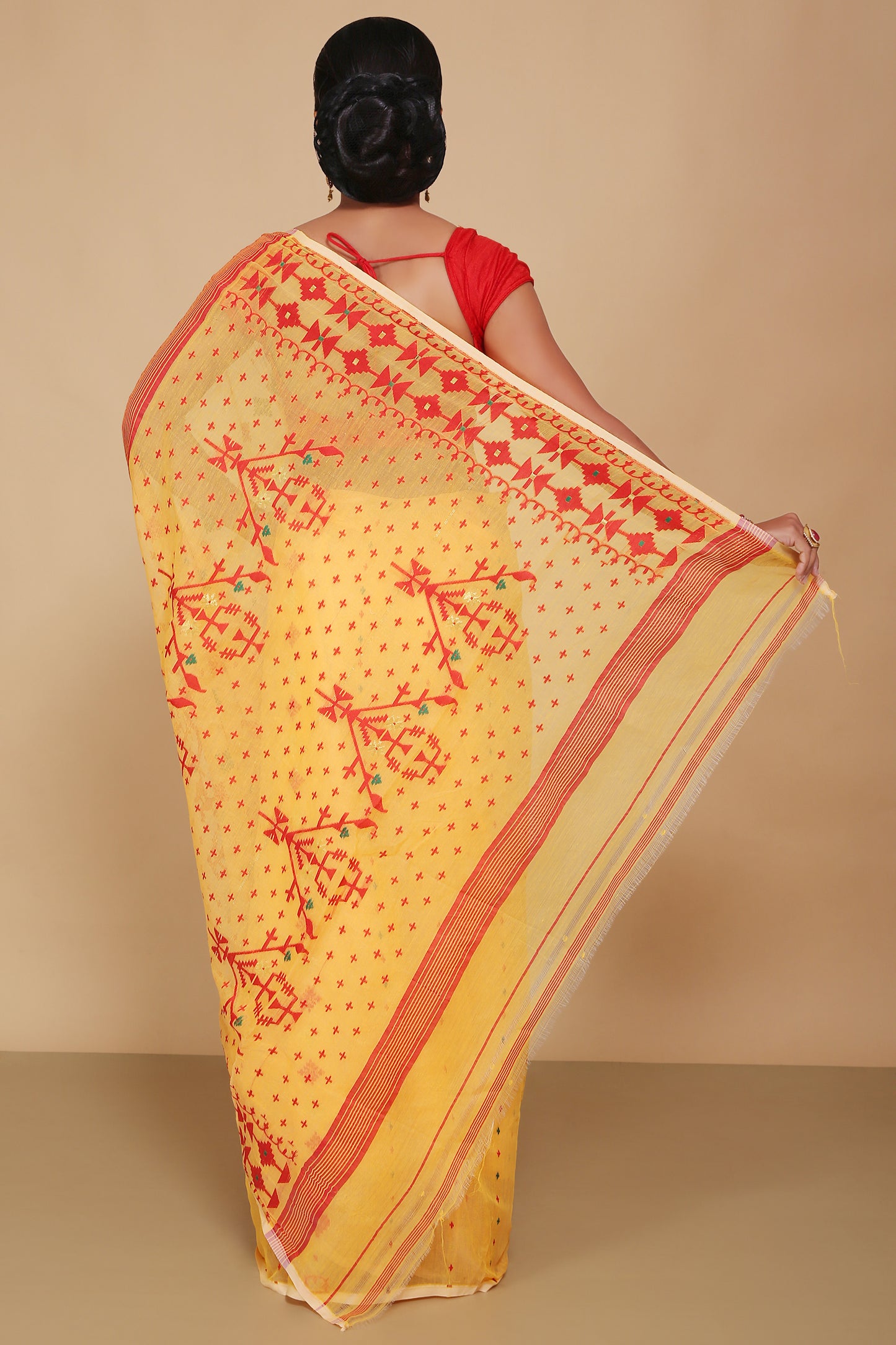 Mina work dhakai jamdani saree (Yellow)