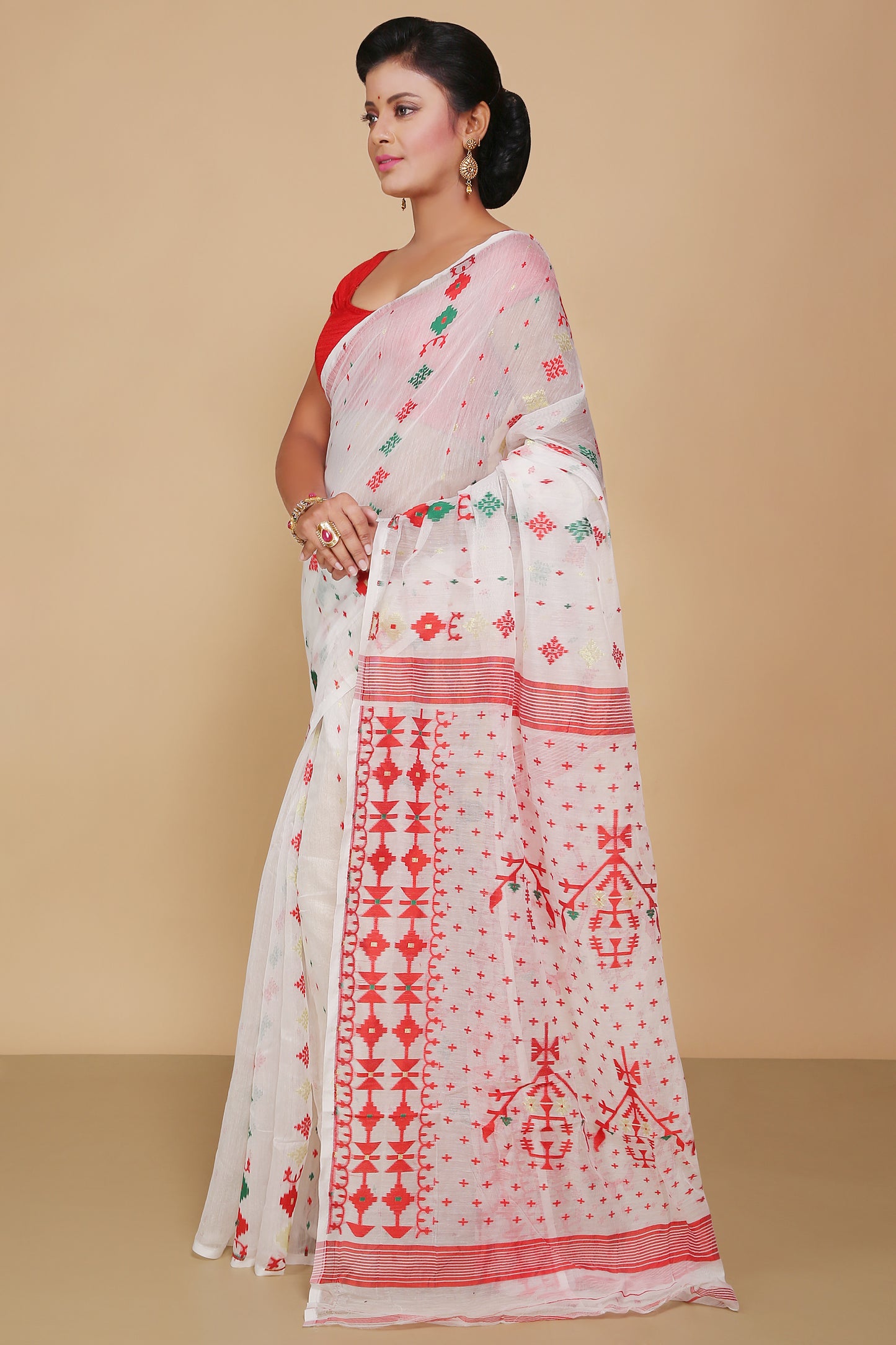 Mina work dhakai jamdani saree (White)