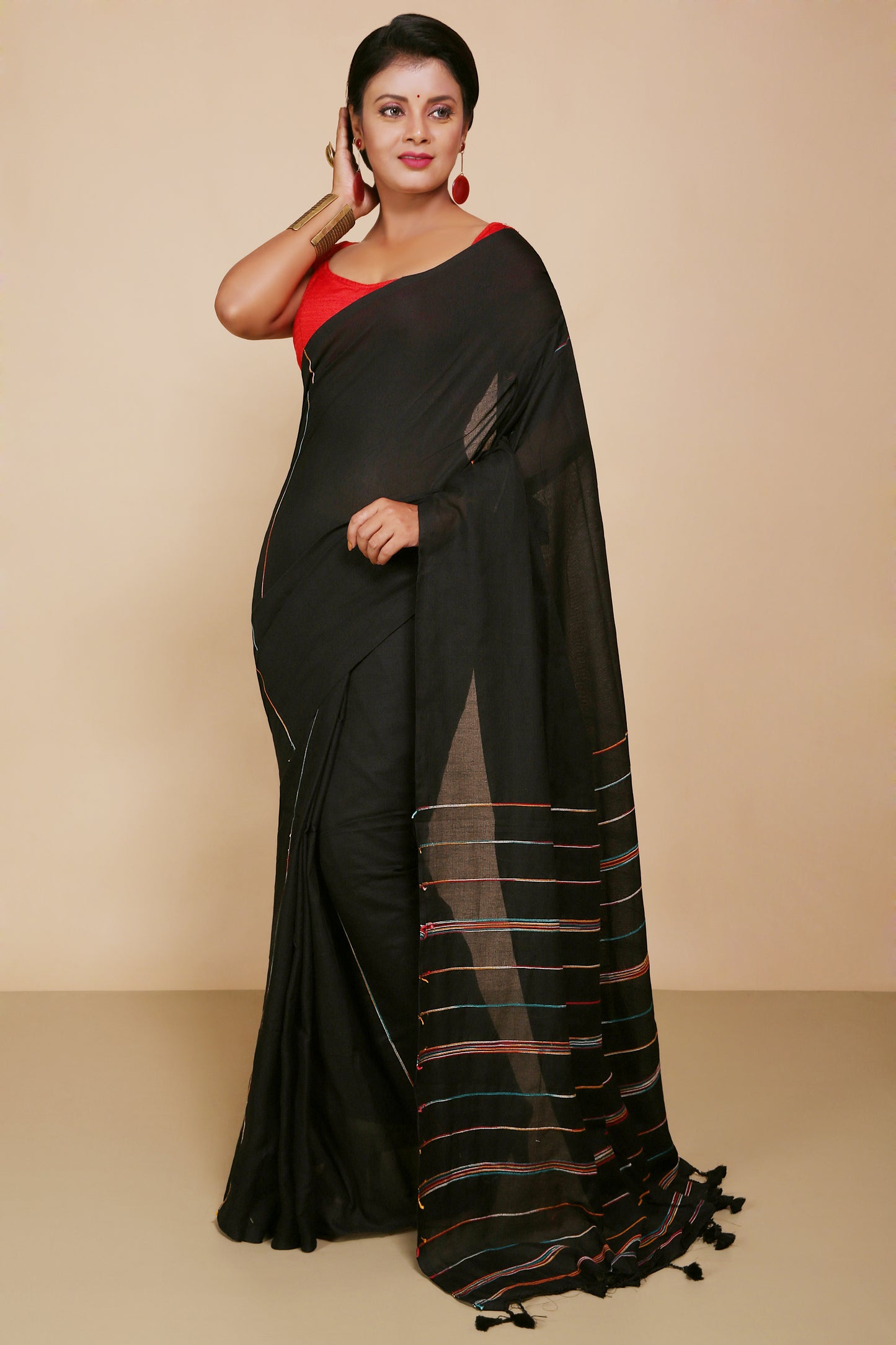 Traditional Khes Cotton Saree With Blouse Piece (Black)