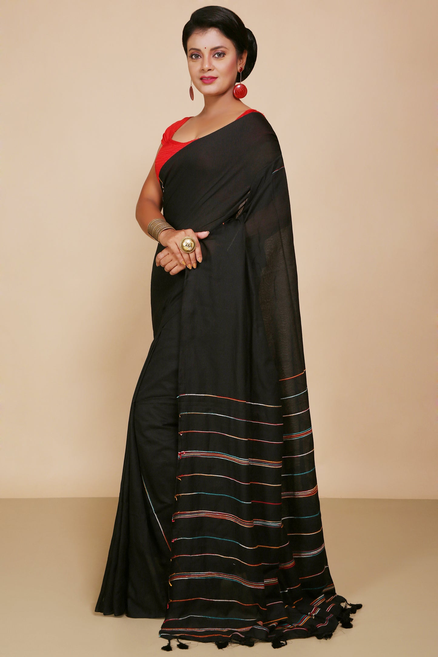 Traditional Khes Cotton Saree With Blouse Piece (Black)