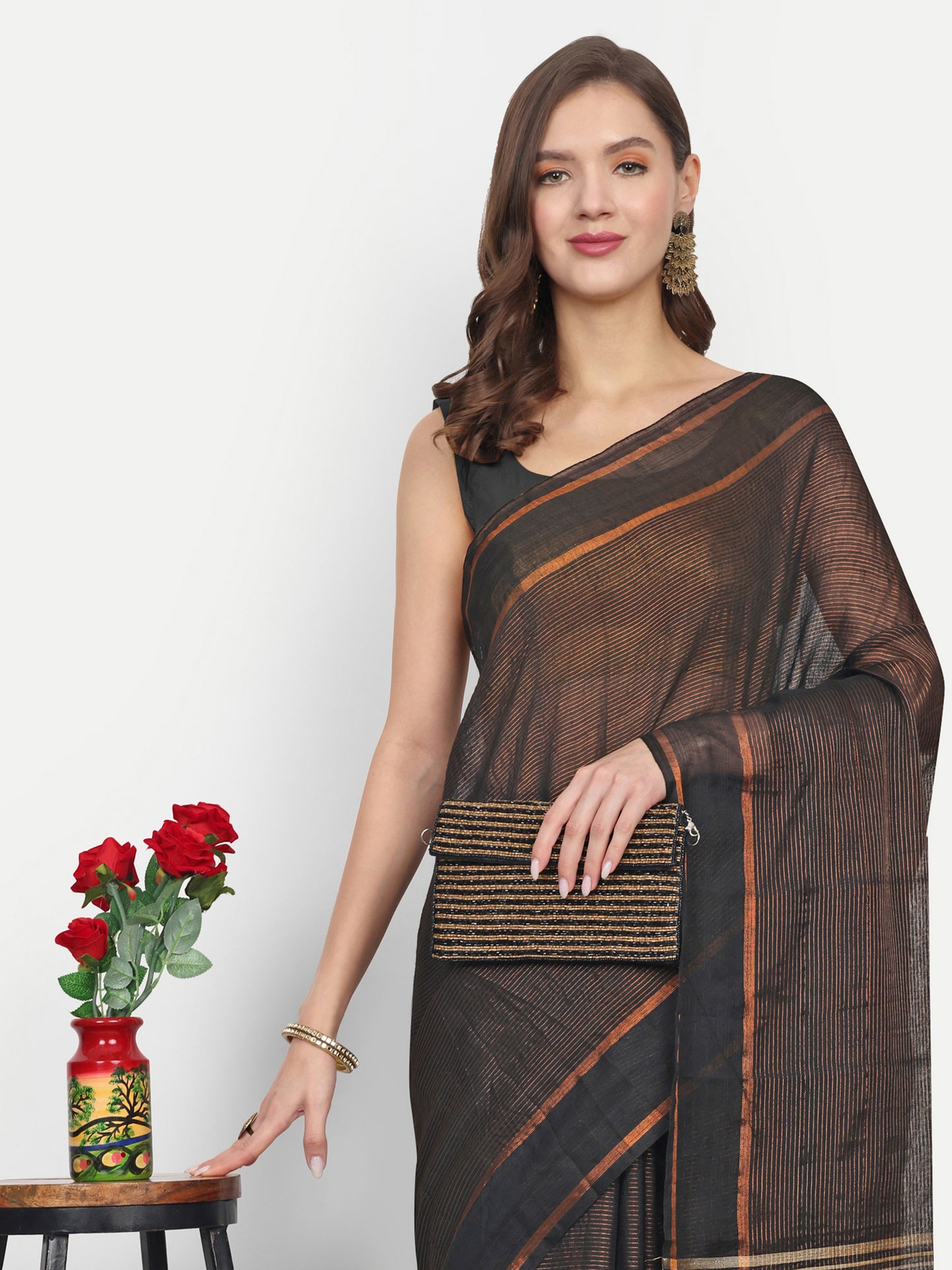 Cotton Jari Check Handloom Saree (Black)