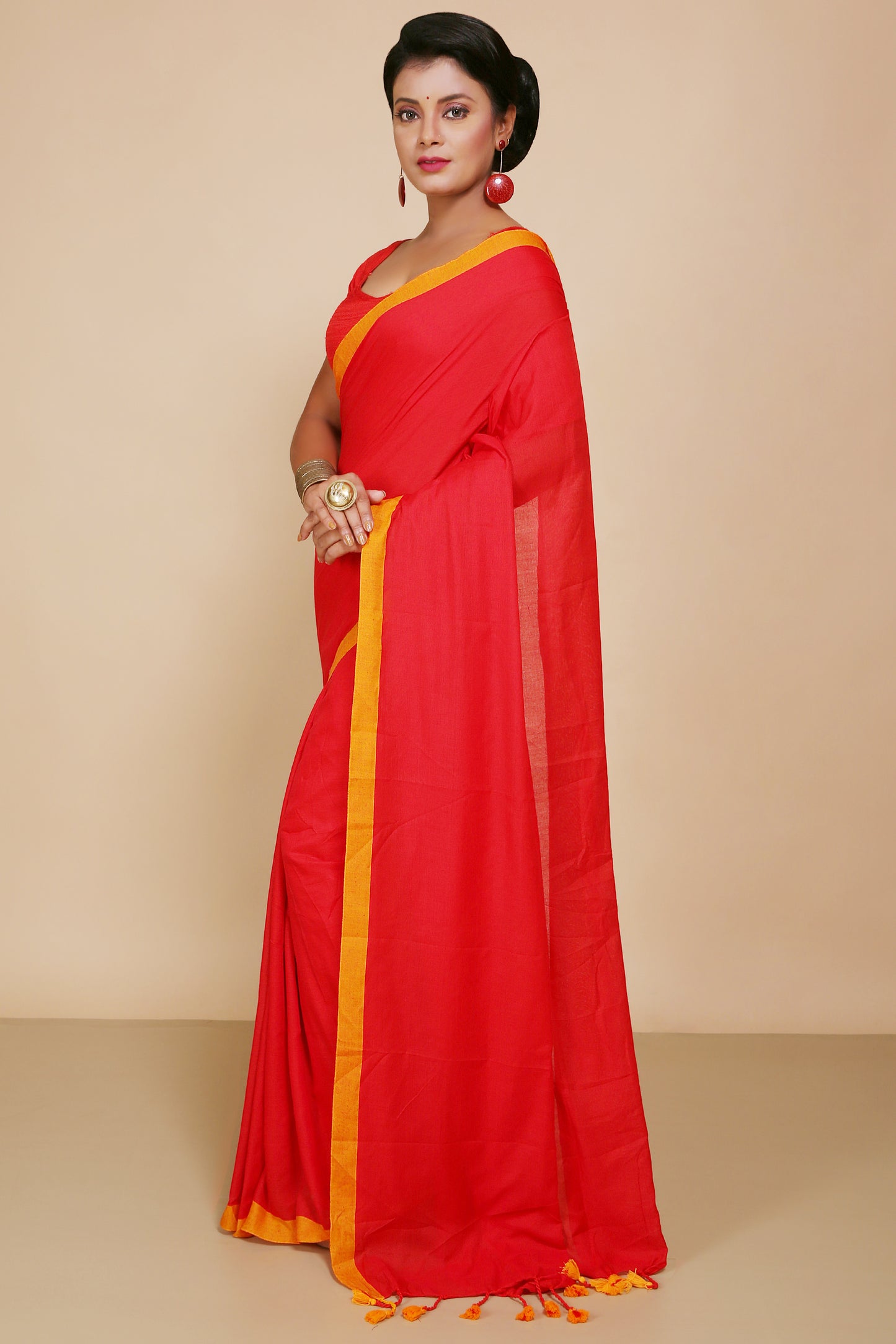 Handloom Cotton Border molmol Saree With Blouse Piece (Red)