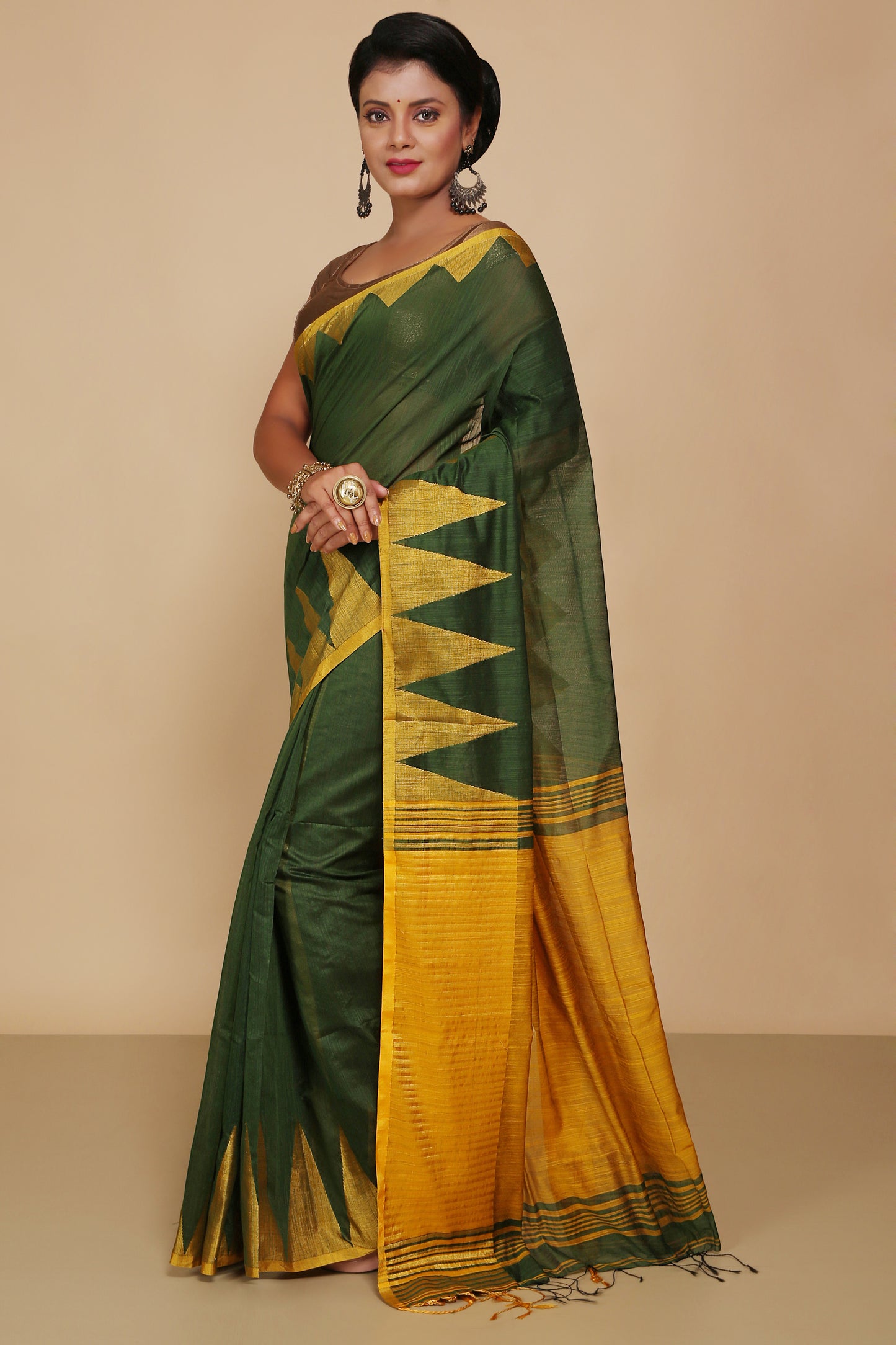 Traditional Indian Temple Border Silk Cotton Saree With Blouse Piece (Pesta)