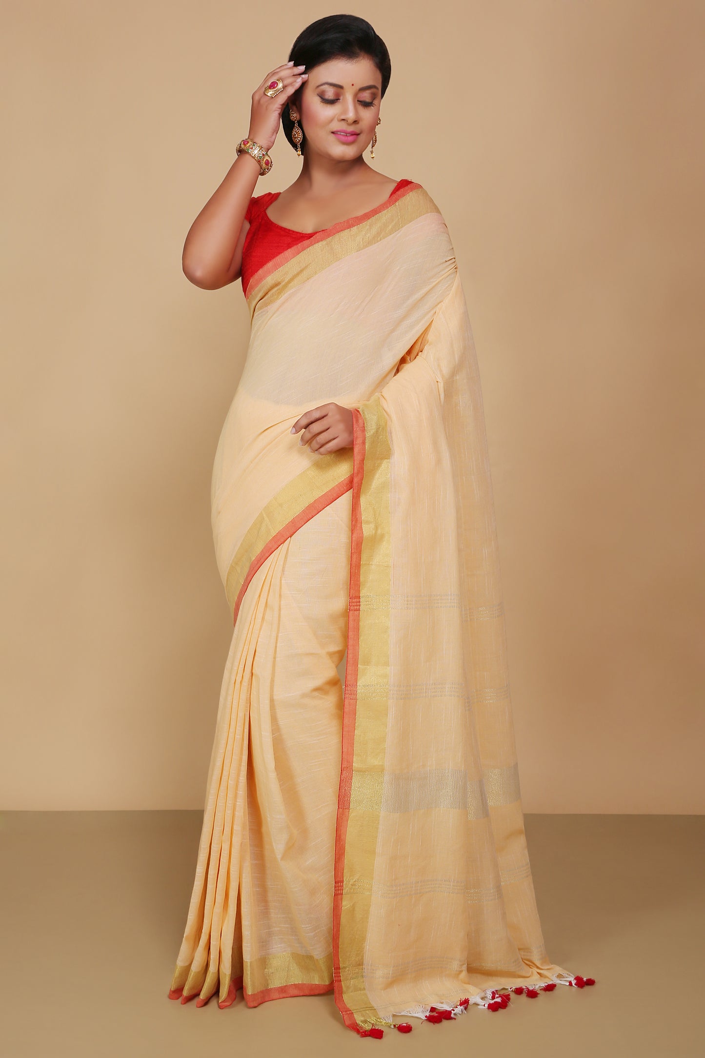 Lilen handloom jari check pallu saree (Cream)