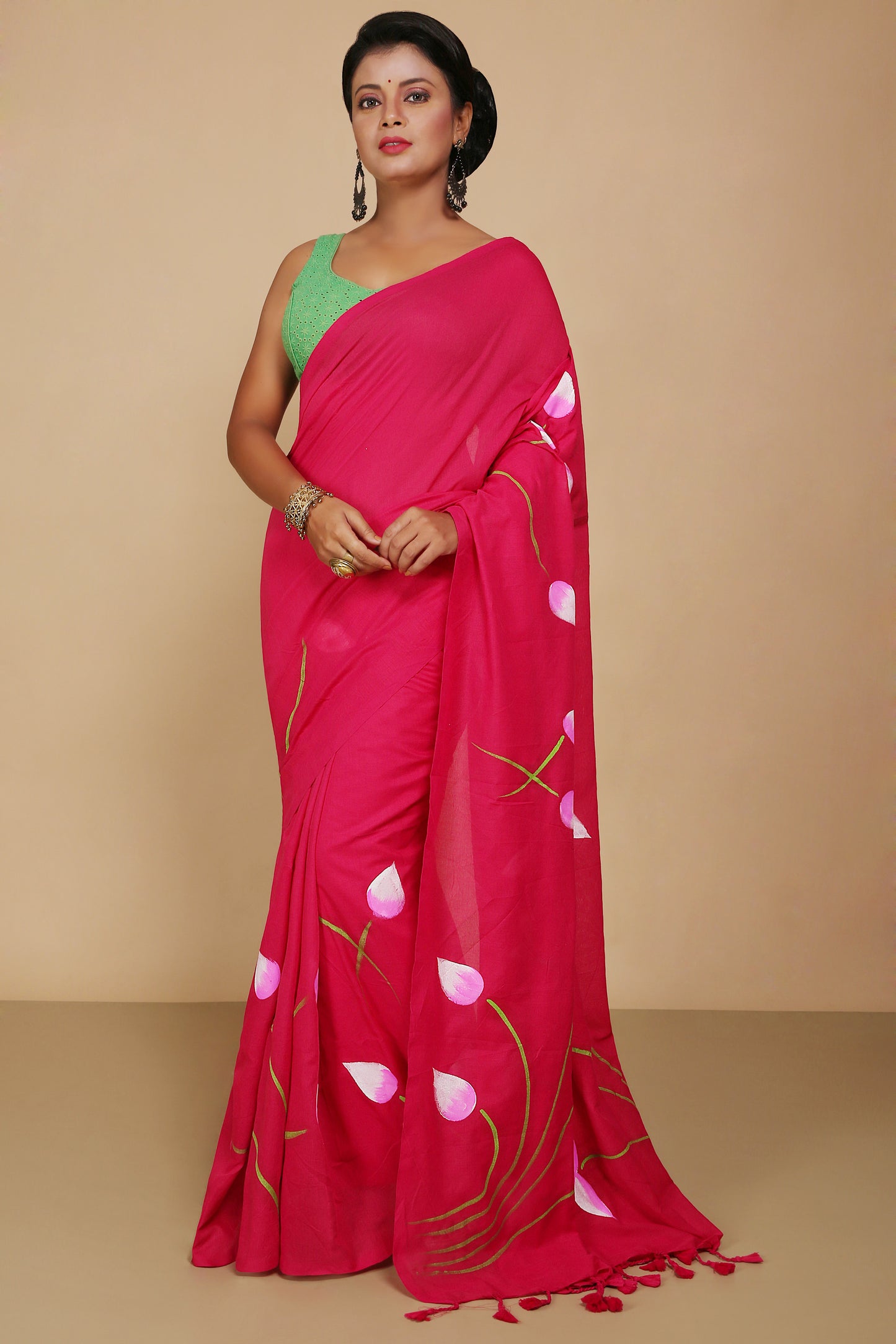 Cotton Lotus Flower Print Saree With Blouse Piece (Red)