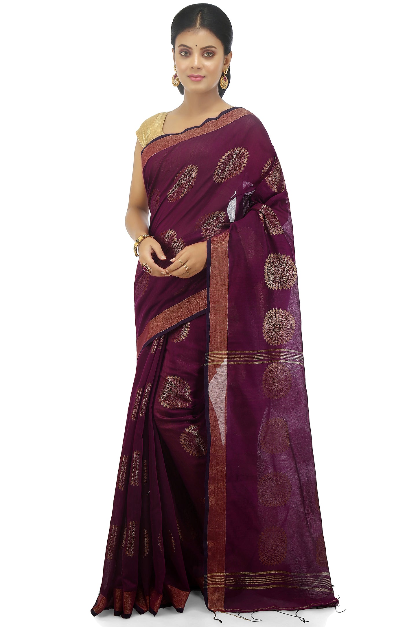 women’s handloom art silk saree with zari thread work Magenda