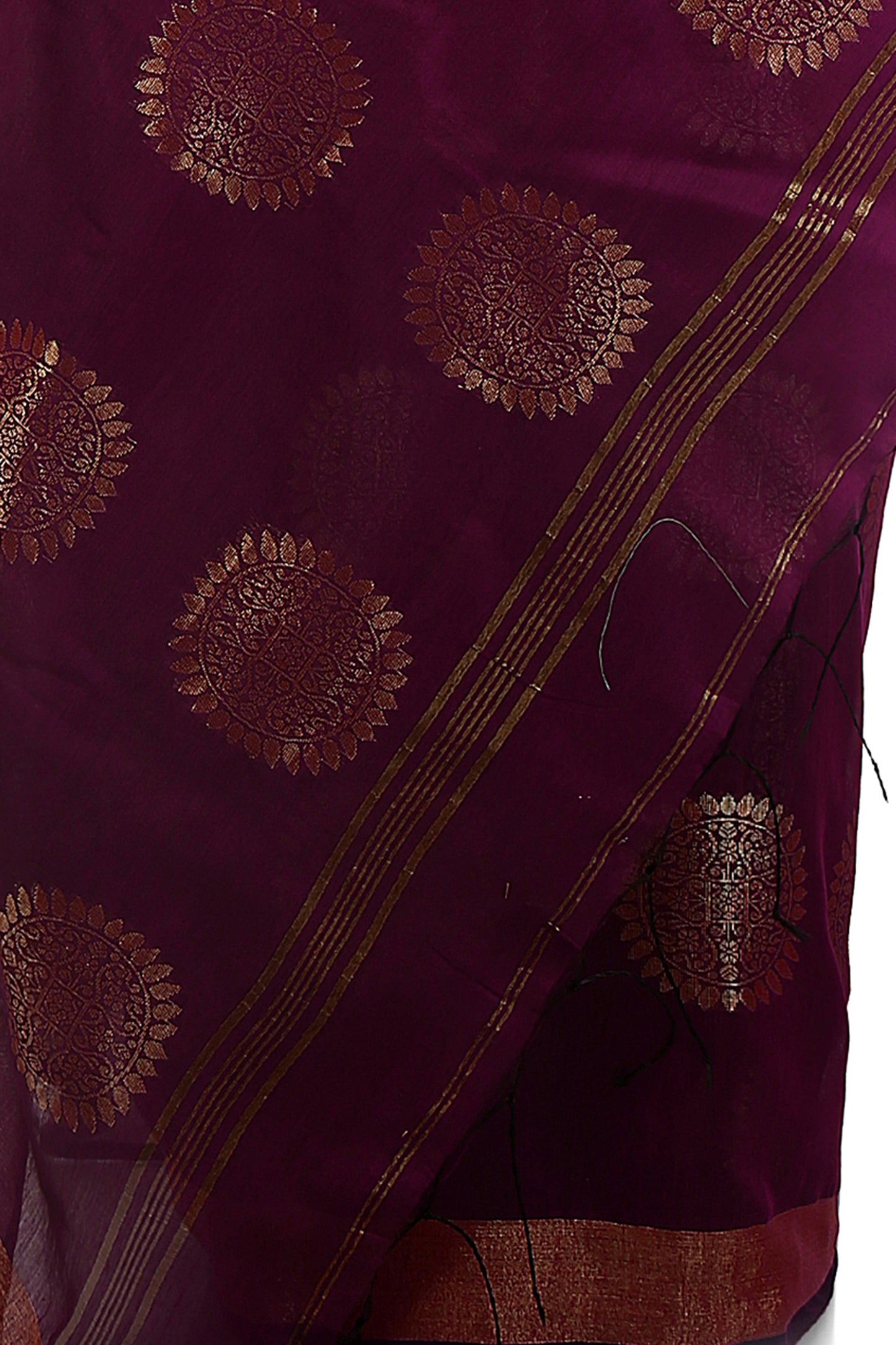 women’s handloom art silk saree with zari thread work Magenda