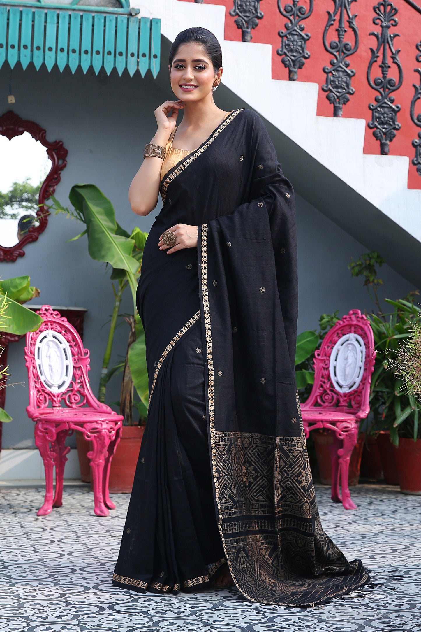 Bangalore Silk hand weaving pure matka silk saree (Black)