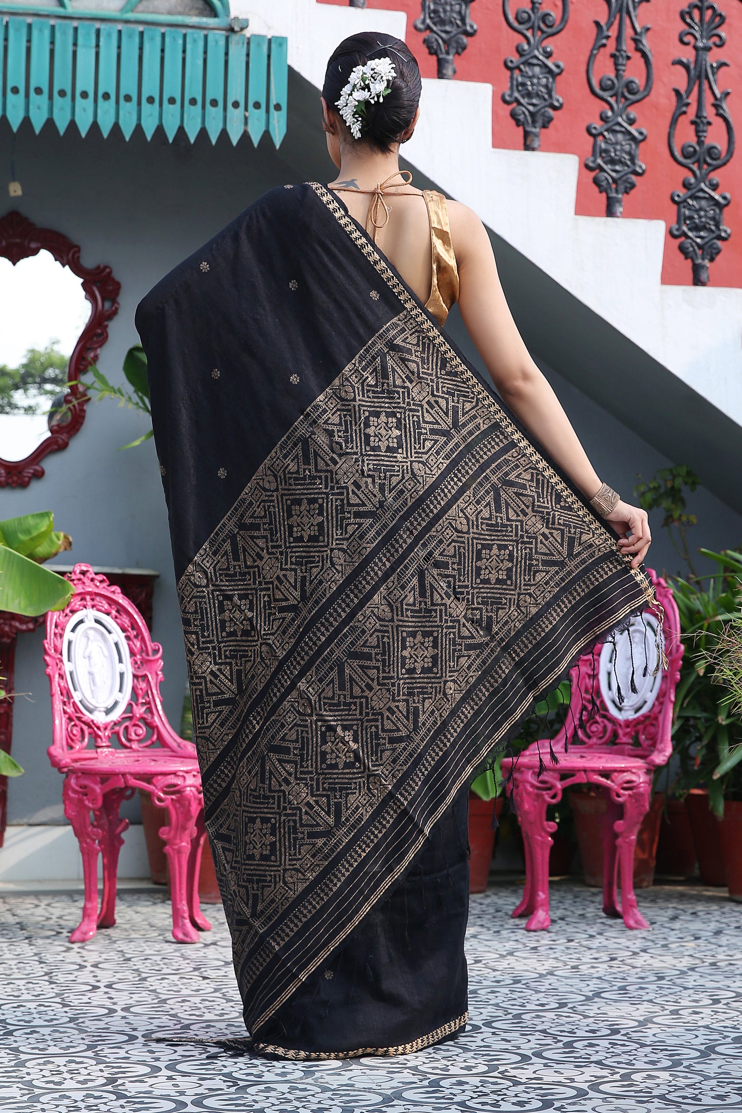 Bangalore Silk hand weaving pure matka silk saree (Black)